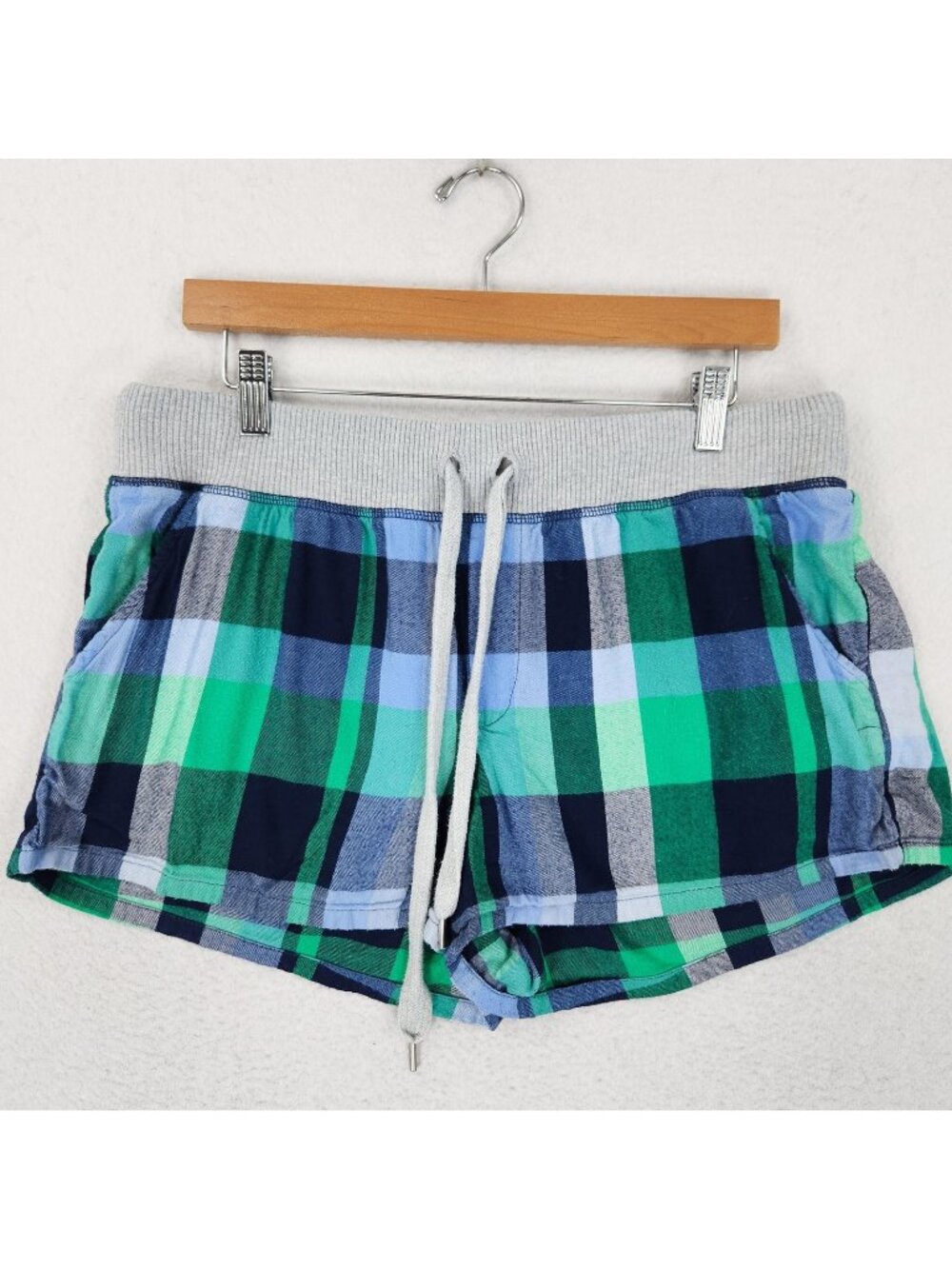 Aerie Shorts Womens Large Blue Green Plaid Flannel Drawstring Lounge Sleep PJs